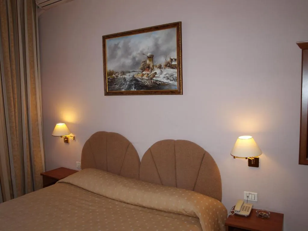 Domus Hotel-1 Kyiv Hotel