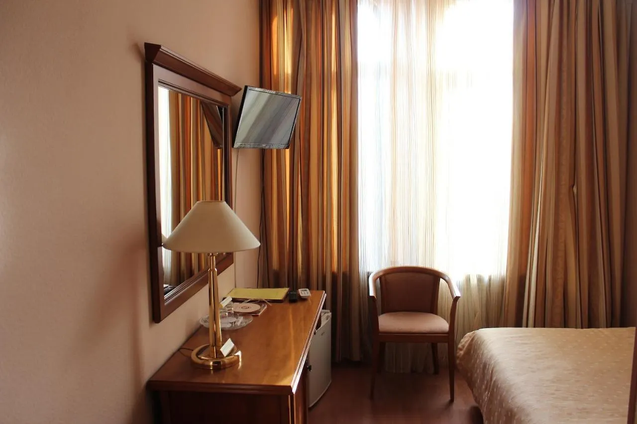 Domus Hotel-1 Kyiv